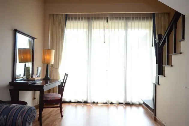 Suit Duplex
