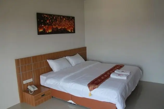 Standard King Room