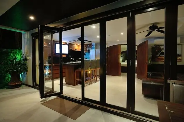 Traditional Villa, 3 Yatak Odası, Havuz Manzaralı, Plaj Kenarı (For 6 Guests )