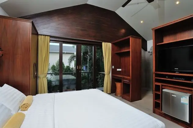 Traditional Villa, 3 Yatak Odası, Havuz Manzaralı, Plaj Kenarı (For 6 Guests )