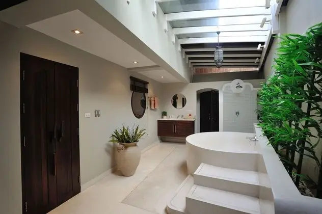 Traditional Villa, 3 Yatak Odası, Havuz Manzaralı, Plaj Kenarı (For 6 Guests )