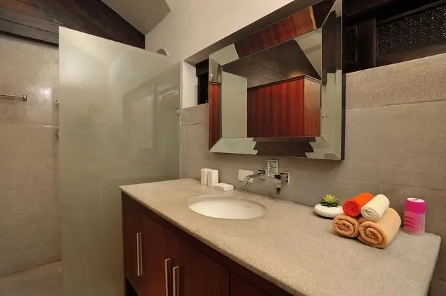 Traditional Villa, 3 Yatak Odası, Havuz Manzaralı, Plaj Kenarı (For 6 Guests )
