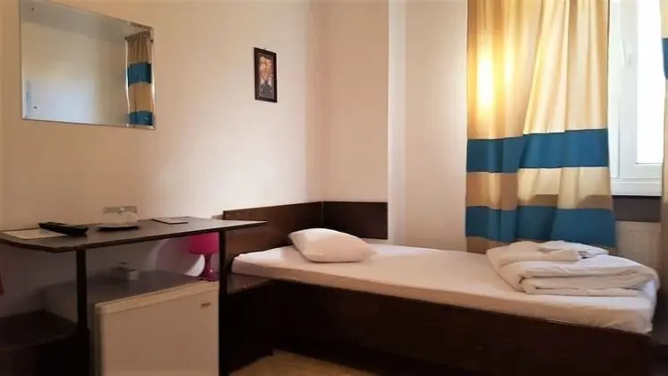 İki Ayrı Yataklı Oda, 2 Tek Kişilik Yatak