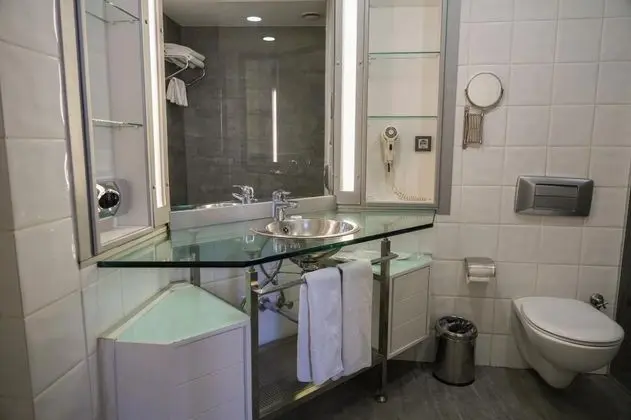 Junior Suit - King Yatak, Şehir Manzaralı, Klimalı