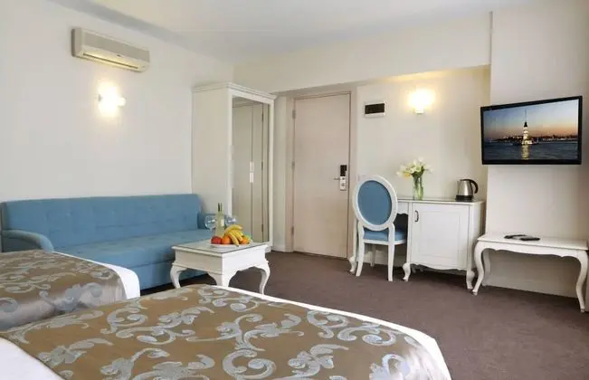 Deluxe Üç Kişilik Oda
