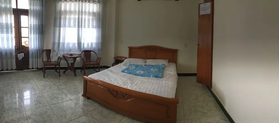 Üç Kişilik Oda