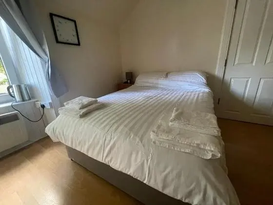 Economy Tek Büyük Yataklı Oda