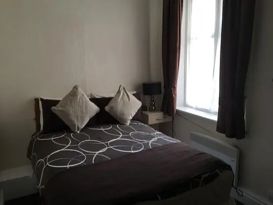 Apart Daire, Sigara İçilmez (One-Bedroom Apartment First Floor)