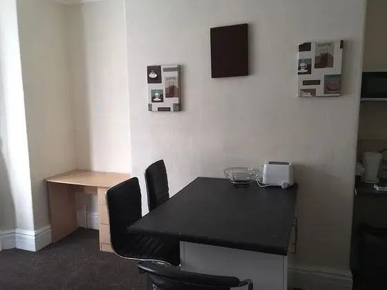 Apart Daire, Sigara İçilmez (One-Bedroom Apartment First Floor)