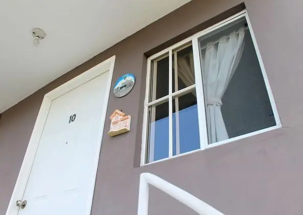 Üç Kişilik Oda
