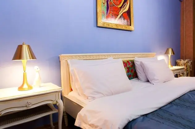 Exclusive Tek Büyük Yataklı Oda