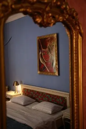 Exclusive Tek Büyük Yataklı Oda