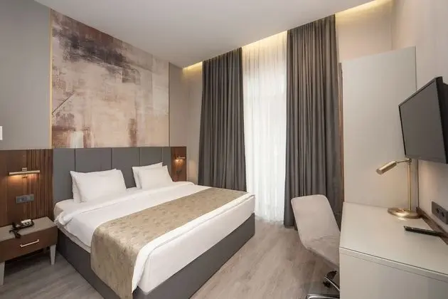 Premium Oda, Birden Çok Yatak, Sigara İçilmez, Balkon (Chamber)