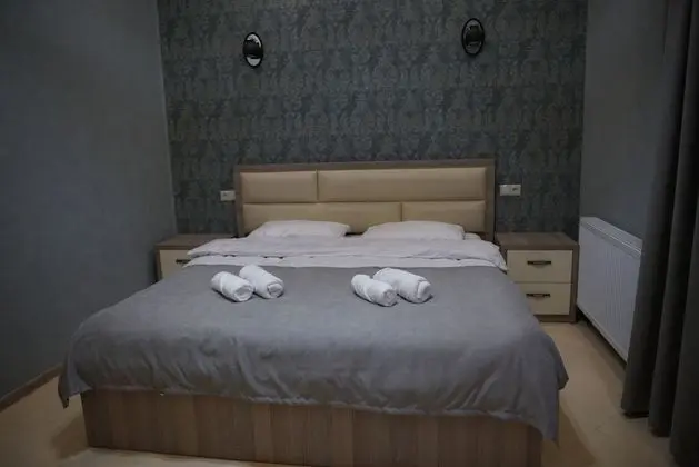 Standard Tek Büyük Yataklı Oda (2)