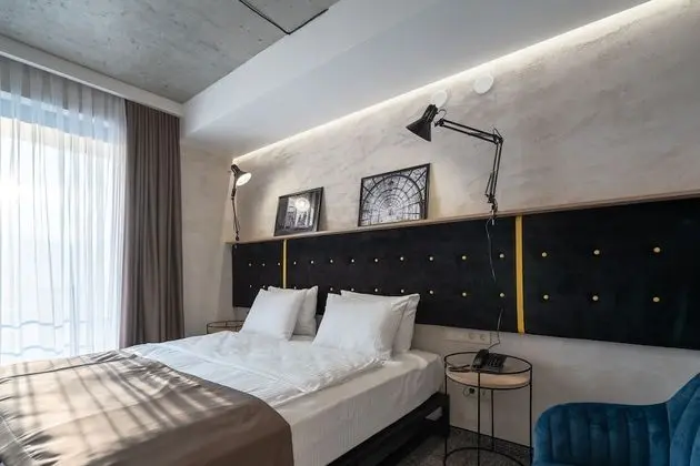 Deluxe Tek Büyük veya İki Ayrı Yataklı Oda, Balkon