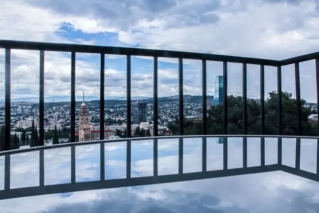 Deluxe Tek Büyük Yataklı Oda, Balkon