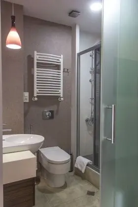 Deluxe Tek Büyük Yataklı Oda, Balkon