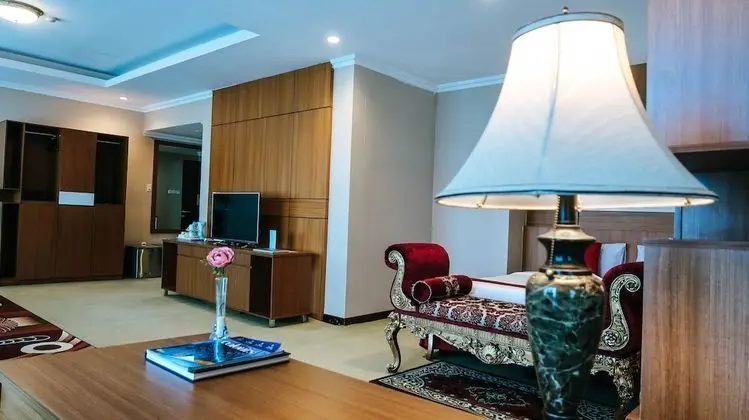 Executive Tek Büyük Yataklı Oda
