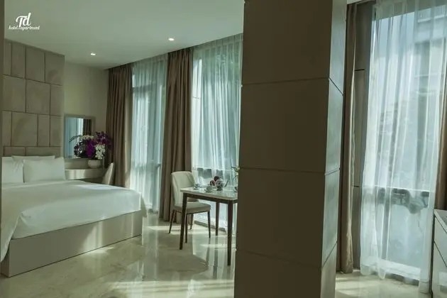 Luxury Tek Büyük Yataklı Oda