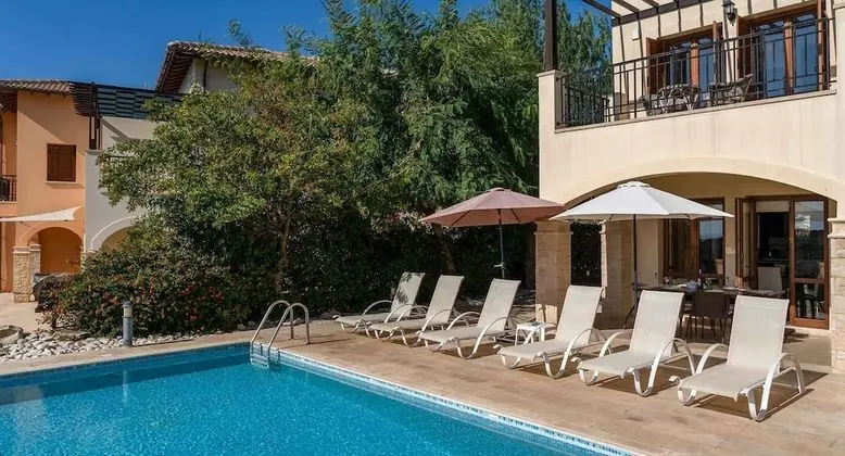 Villa, 3 Yatak Odası, Kişiye Özel Havuzlu, Deniz Manzaralı
