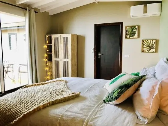 Deluxe Tek Büyük Yataklı Oda, 1 En Büyük (King) Boy Yatak, Deniz Manzaralı, Denize Bakan