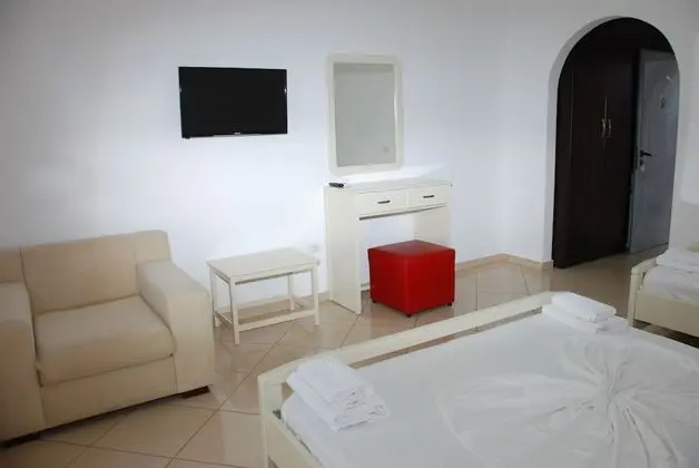 Dört Kişilik Oda, Plaj Manzaralı