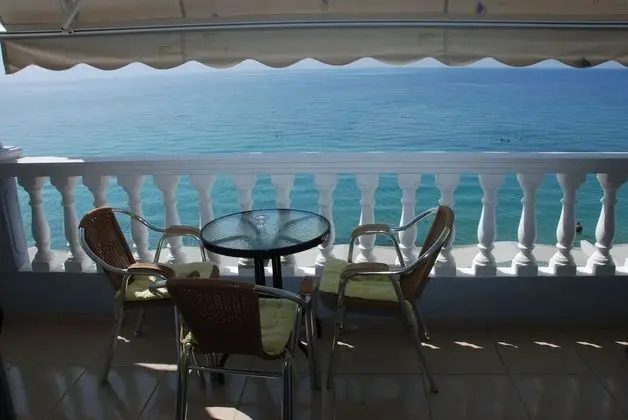 Dört Kişilik Oda, Plaj Manzaralı