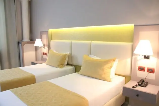 Superior İki Ayrı Yataklı Oda