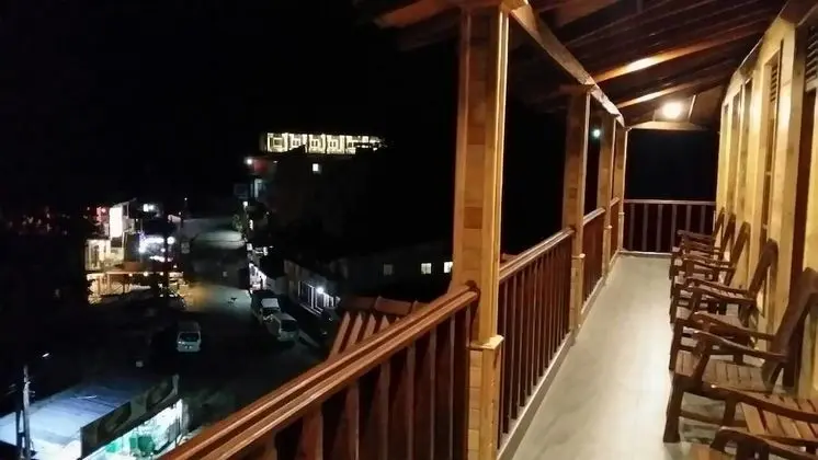 Tek Büyük Yataklı Oda, Sigara İçilmez