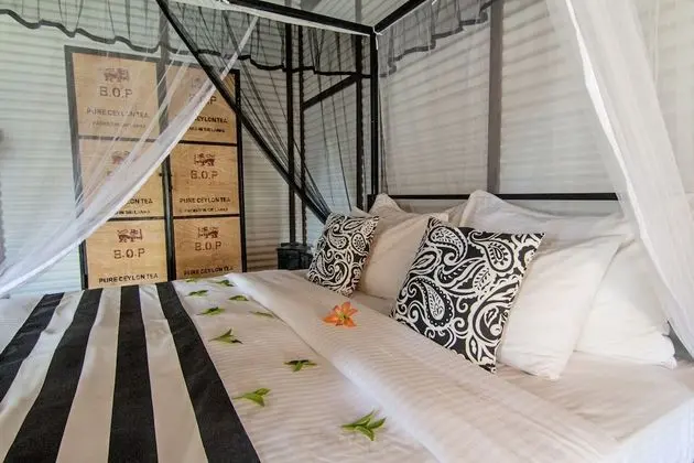 Deluxe Tek Büyük Yataklı Oda, 1 Yatak Odası, Bahçe Manzaralı