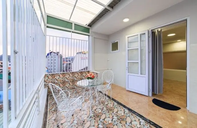 Deluxe Tek Büyük Yataklı Oda, Balkon