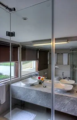 Deluxe Lake View - Mooloya