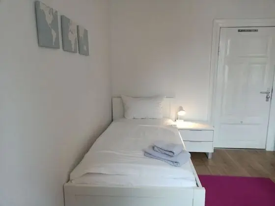 Tek Büyük veya İki Ayrı Yataklı Oda