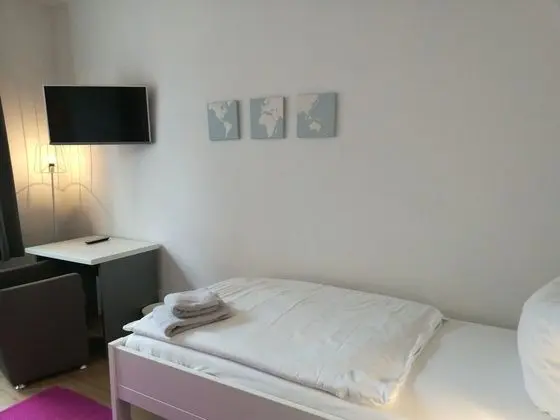 Tek Büyük veya İki Ayrı Yataklı Oda