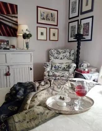 Tek Büyük veya İki Ayrı Yataklı Oda (English Rose)