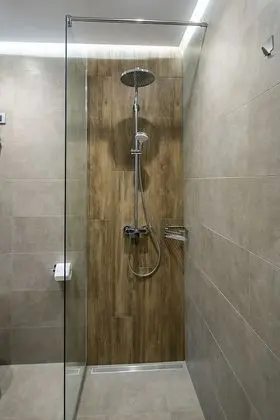 Tek Büyük Yataklı Oda (202)