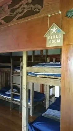 Ortak Ranzalı Oda, Sadece kadınlar için