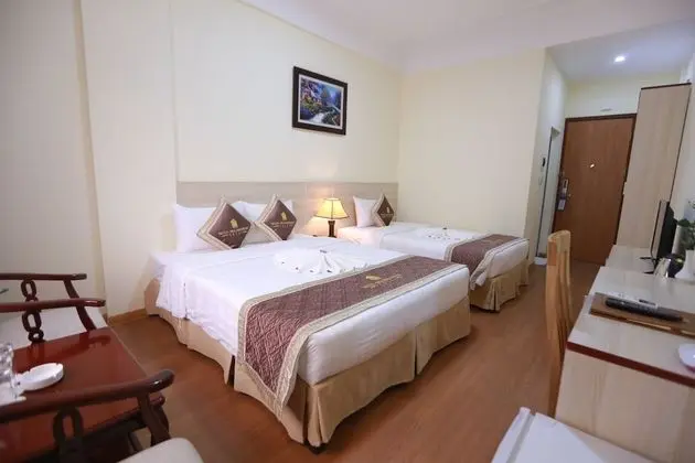 Deluxe Üç Kişilik Oda, Sigara İçilebilir