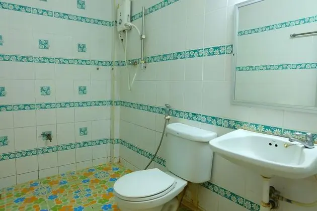 Üç Kişilik Oda