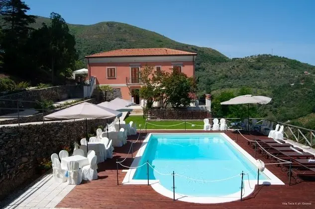 Deluxe Villa
