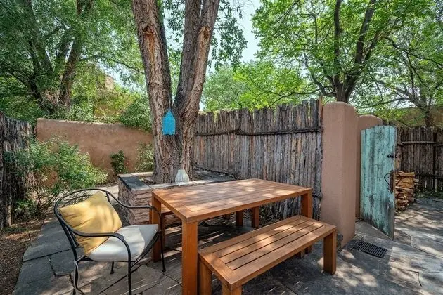 Ev (Tecolote - Authentic Home Right Next )