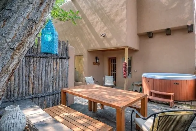 Ev (Tecolote - Authentic Home Right Next )