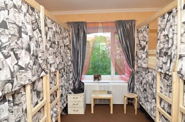 Ortak Ranzalı Oda, Sadece kadınlar için (8 beds)