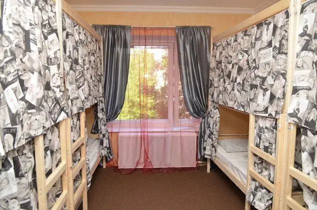 Ortak Ranzalı Oda, Sadece kadınlar için (8 beds)