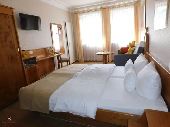 Comfort Tek Büyük Yataklı Oda