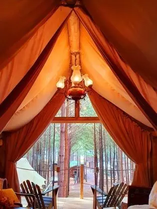 Deluxe Kulübe, Kısmi Göl Manzaralı