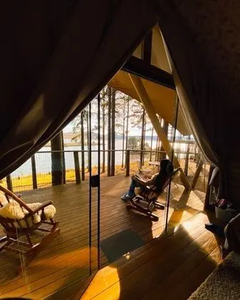 Premium Kulübe, 1 Büyük (Queen) Boy Yatak, Jakuzi, Göl Manzaralı