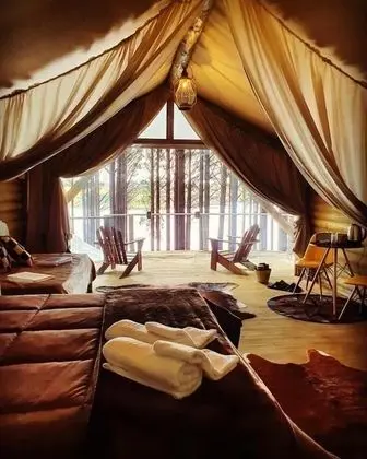 Romantic Kulübe, 1 Büyük (Queen) Boy Yatak, Göl Manzaralı