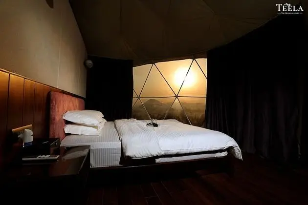 Luxury Tek Büyük Yataklı Oda, 1 Çift Kişilik Yatak, Sigara İçilebilir, Dağ Manzaralı