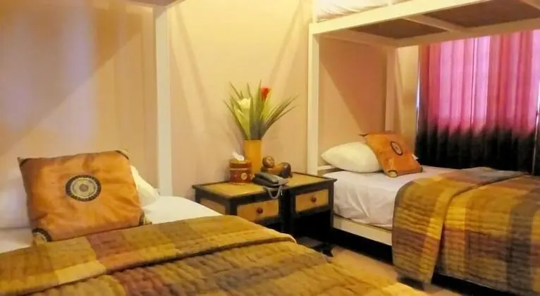 1 Bed In 4 Bed Mixed Dorm (Fan)
